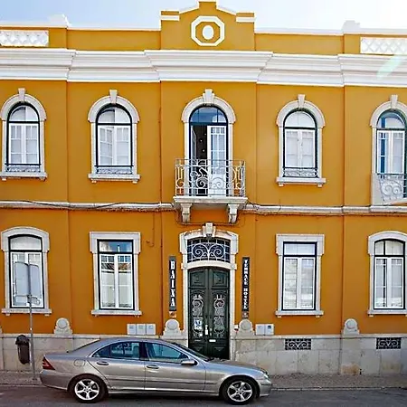 אכסניה Baixa Terrace